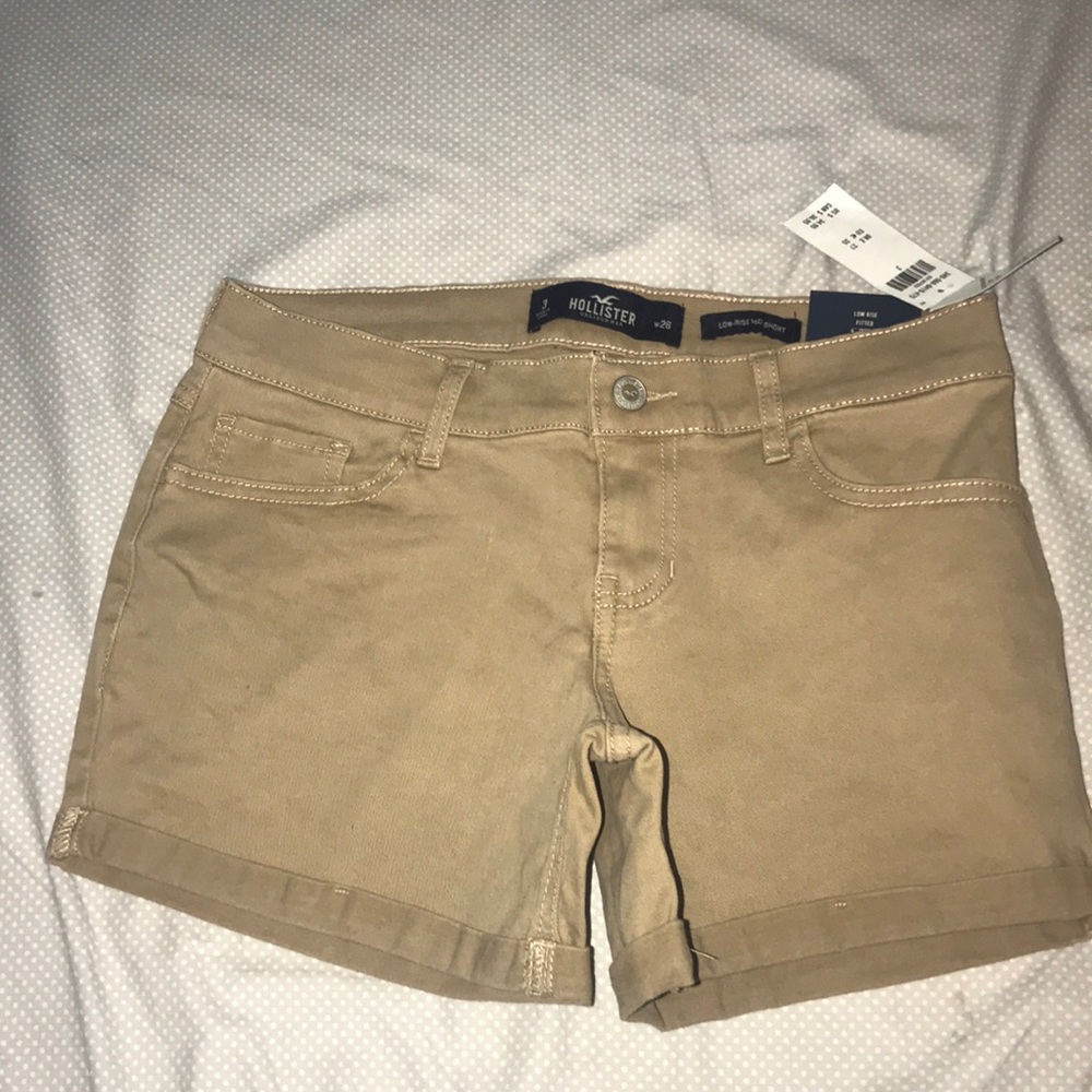Low rise shorts